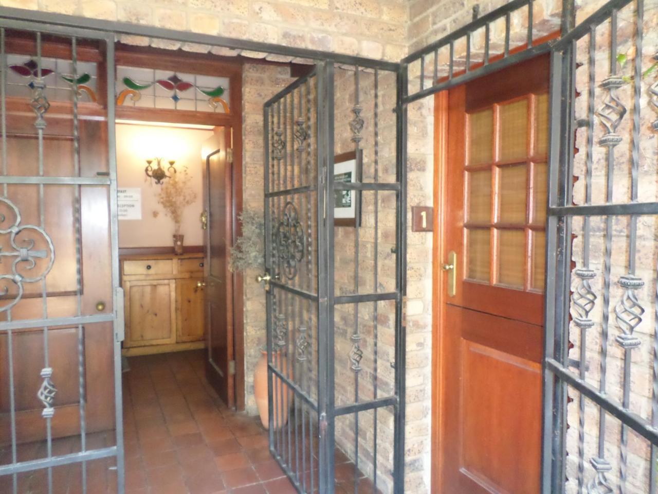 Foundry Guest Lodge Pretoria Exterior photo
