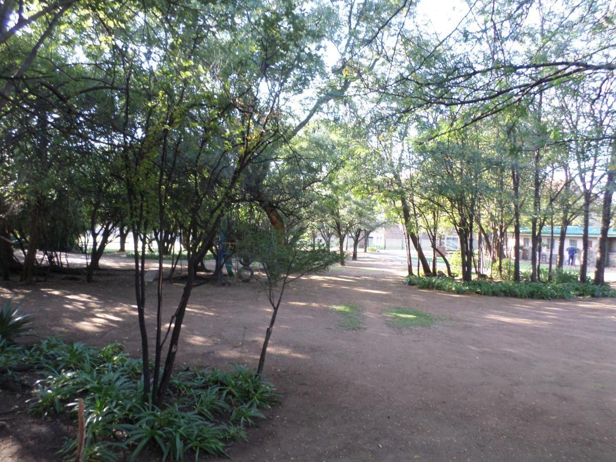 Foundry Guest Lodge Pretoria Exterior photo