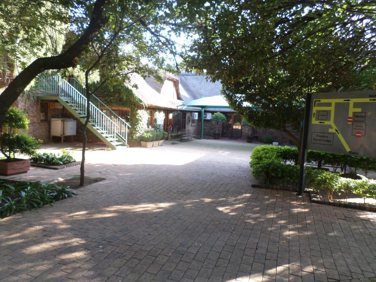 Foundry Guest Lodge Pretoria Exterior photo